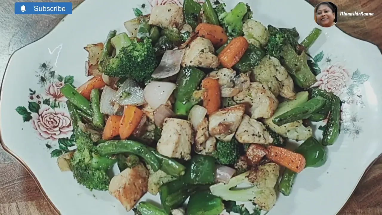 Sauteed veggies with chicken